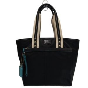 Coach Hampton Tote Bag M05K-130